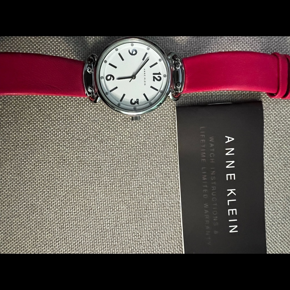 Never worn
